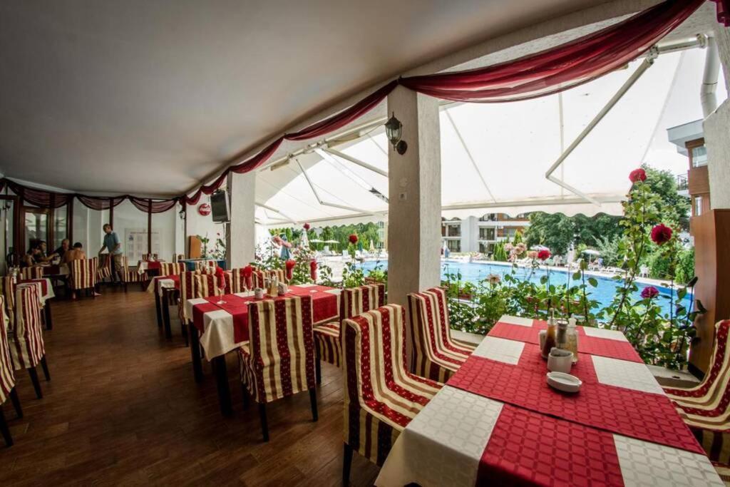 Messambria Fort Beach - Premium Apartments Елените Екстериор снимка